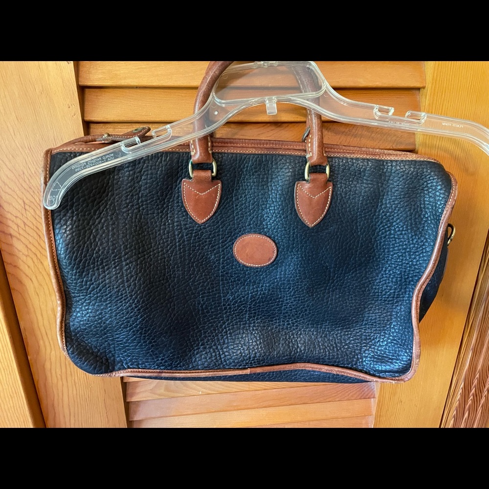 ( Authentic) Dooney & Bourke - Picture 2 of 7